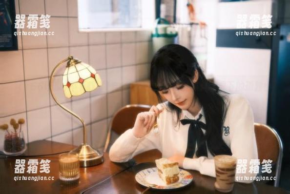 166吃瓜 不下载“166吃瓜”,你就是黑料肆虐下的孤独小岛!