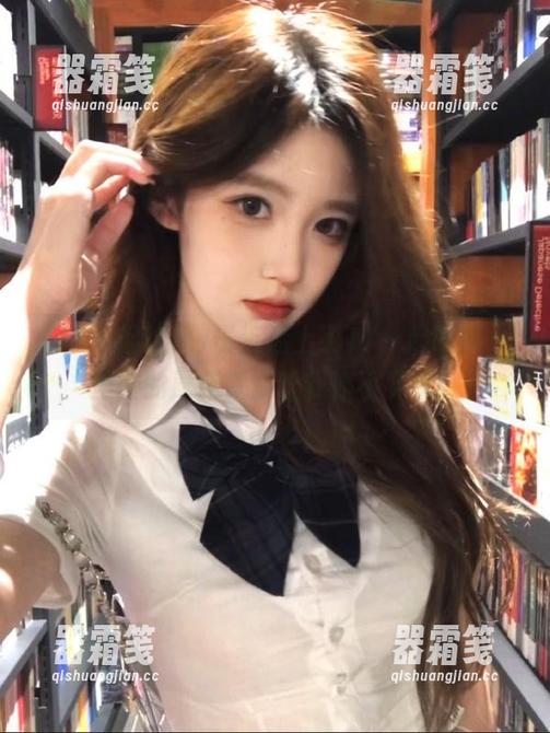 最近迷上了17一起吃瓜，里面的蘑菇资源让我停不下来！