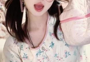 51吃瓜app的热门中心真是个无底洞，越看越想多吃几碗瓜！