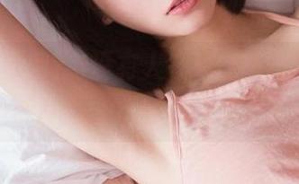 有没有人在夜晚收藏51吃瓜网官方app，然后甜蜜入睡？