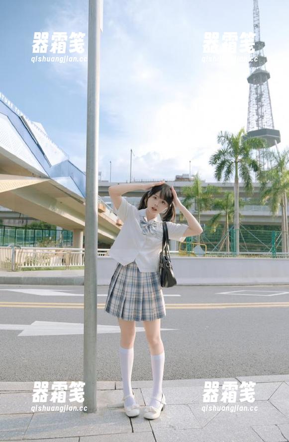 51吃瓜网 51吃瓜网苹果版:在线观看,让我在小宇宙里的八卦瞬间爆发!