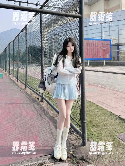就算你不下载51热门，今天的瓜也够你嘴巴闲着了。