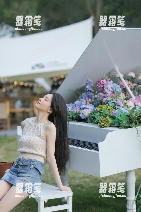 56吃瓜群众 视频里的瓜好香,56吃瓜群众等我咬一口!
