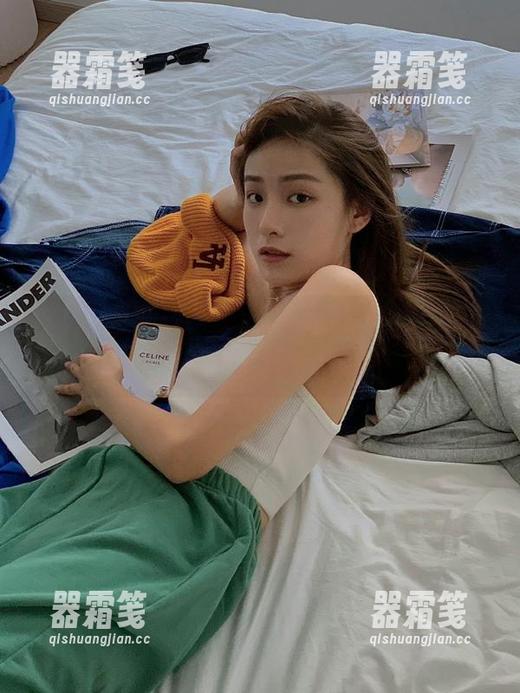 718 收藏“718.st”,是不是就证明我眼光超群?快表扬我呀