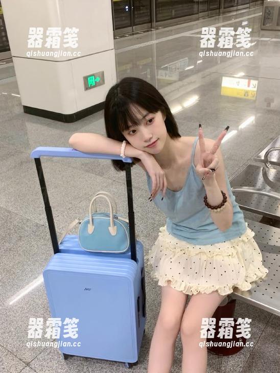 718sx 吃瓜必备:“718sx”让你永不迷路,真能不出门也知天下事!