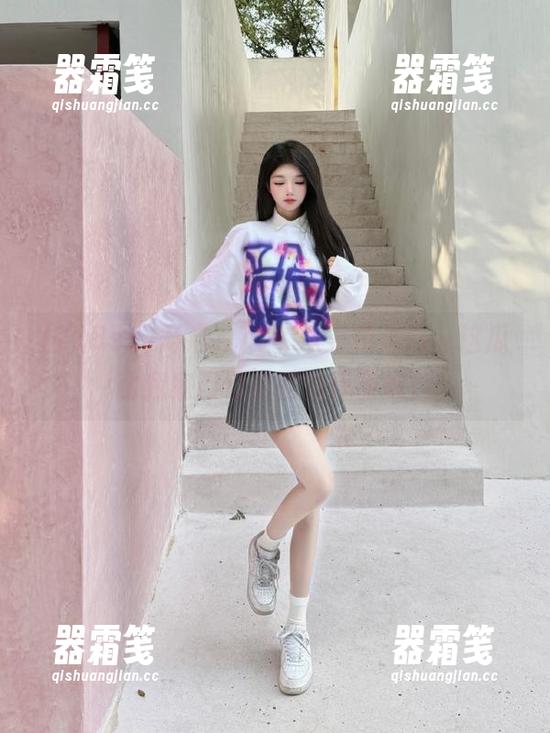 718sx 开启“718sx”传送门,这瓜比我家门口的西瓜还甜呢!