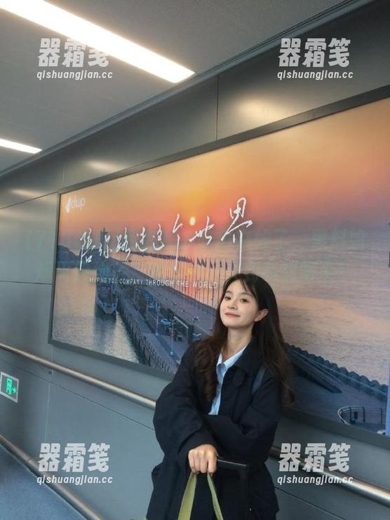 718吃瓜 我在718吃瓜在线了,黑料如烟火般绚烂,难怪我一天到晚想吸尘!