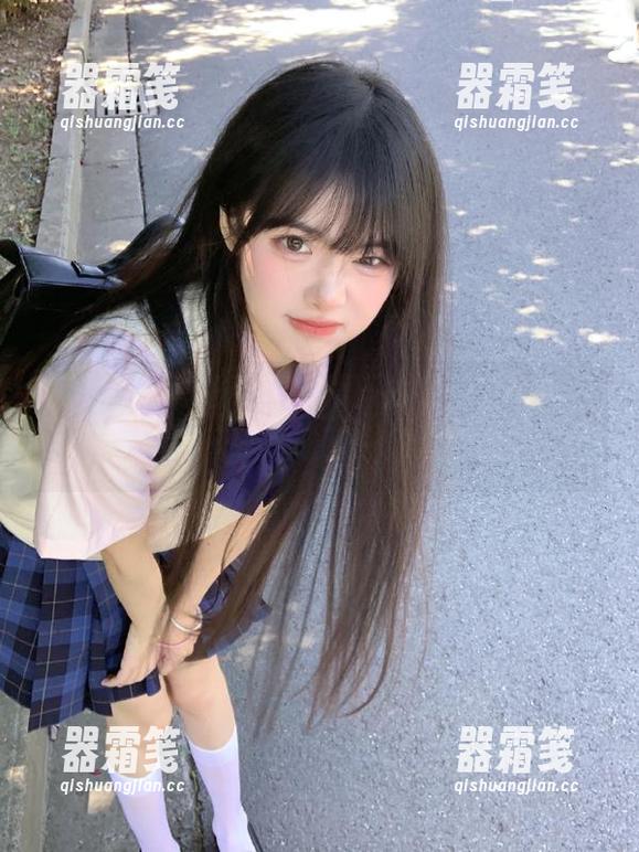 718娱乐 登录718娱乐才意识到,吃瓜得有套路,简直成了一种“艺术”…