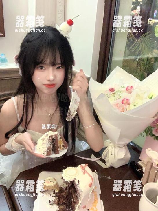 91吃瓜中心 吃瓜?先下载,91吃瓜中心的瓜会让你心跳加速哦。