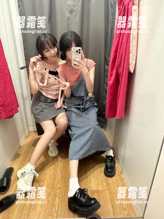998.su 在“998.su”的入口前,我只能默默感叹:这是个什么世界啊……