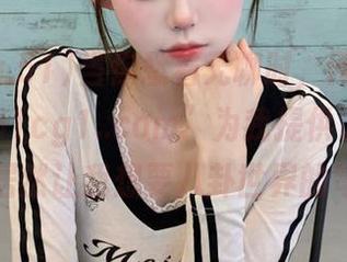 当你愁着无聊时，网页的“www.51cg1..com”为我提供了无尽的谈资，居然让我想要八卦世界的每一角。