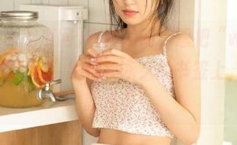 有种冲动，想把“www吃瓜网.top”搬到我永久的书签上，一看就是爽！
