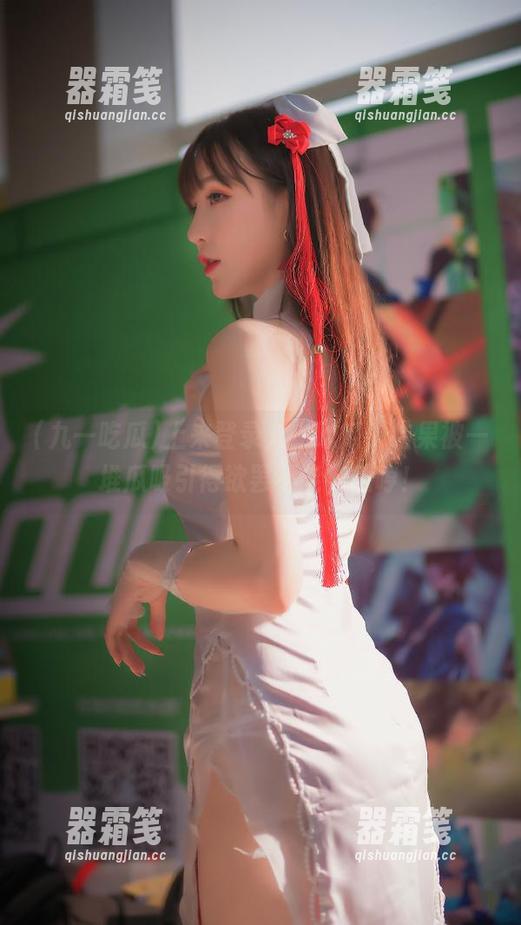 上来登录九一吃瓜，结果被一堆瓜吸引得欲罢不能，嗯哼！