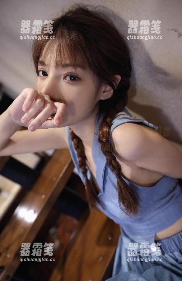 九一吃瓜 哈哈,是时候陪着九一吃瓜尝试一下收藏暴走的表情!