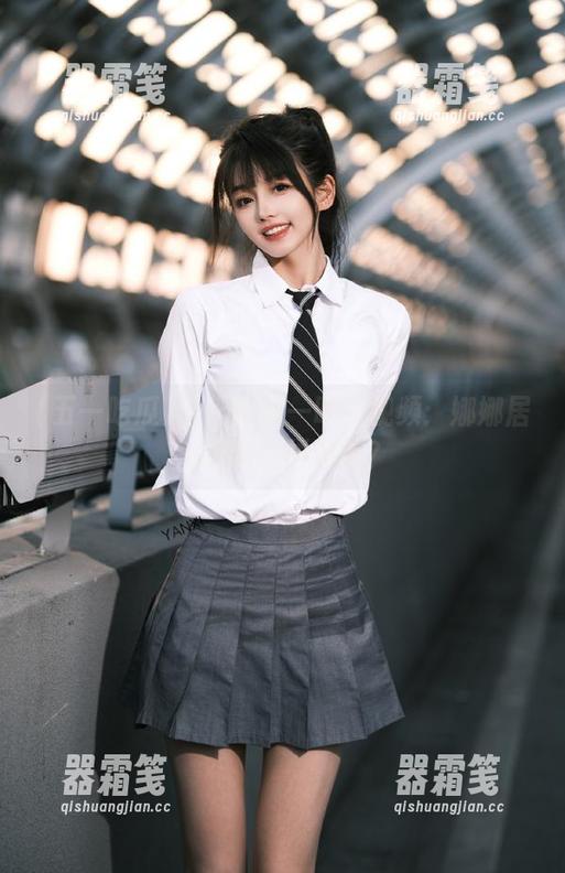 今天的五一吃瓜视频：娜娜居然和橘子拼颜值？