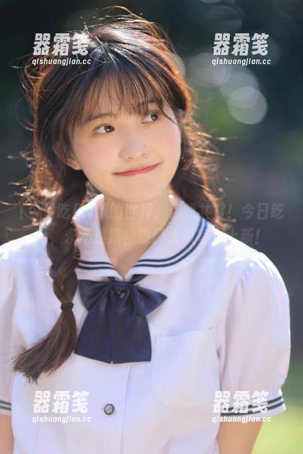 今日吃瓜 瓜的世界,你我共赏!今日吃瓜,永不迷路,热门大瓜每日上新!