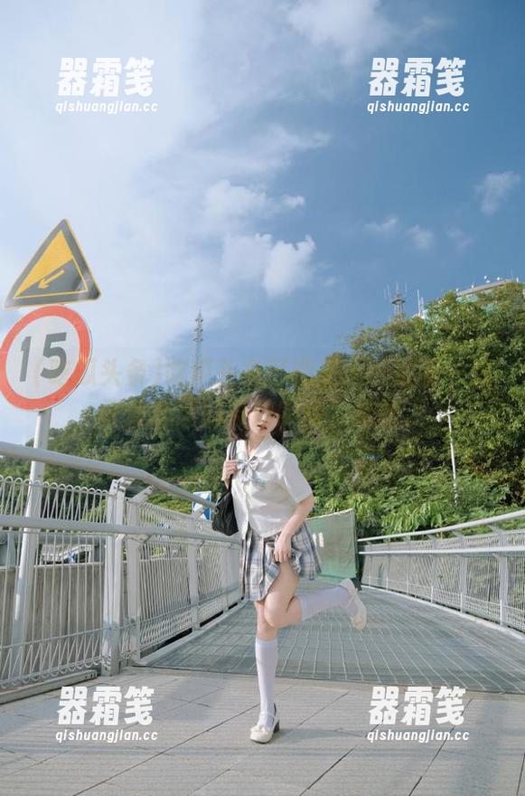 吃瓜头条 吃瓜头条可谓是——观看一场群体心理的奇妙实验,哈哈。