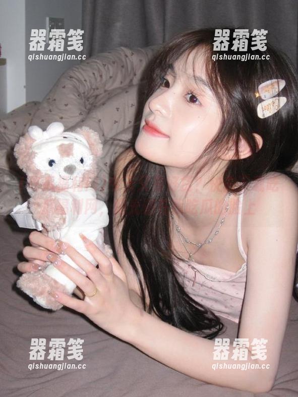 吃瓜福利网 今天又有好货?快去下载吃瓜福利网,阳光洒在我吃瓜的脸上