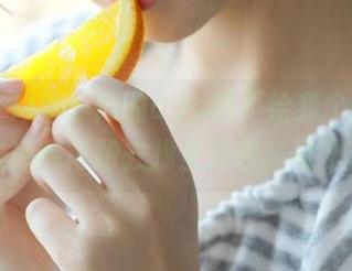 吃瓜网的app再不给我个信号，估计我得跑去找生煎包解闷了。