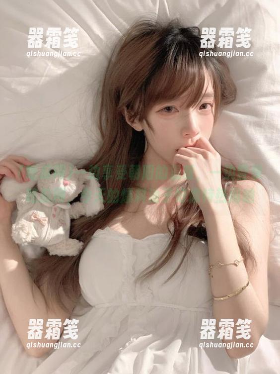 吃瓜网 一边享受朝阳的温暖,一边登录吃瓜网,今天的爆料池子好像特热闹呐