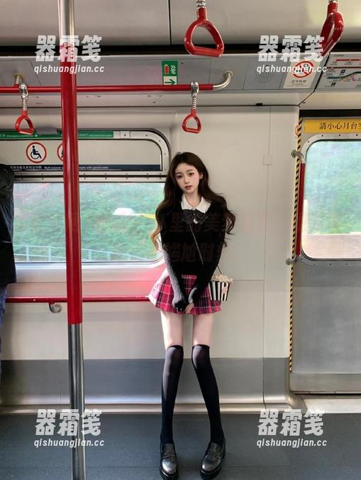 吃瓜网91里的美梦成真，观看偶像们的尴尬时刻！