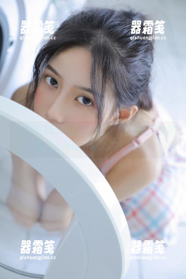 泡泡吃瓜 从封面到深渊,泡泡吃瓜的黑料怎么看都“永久”扯不开!
