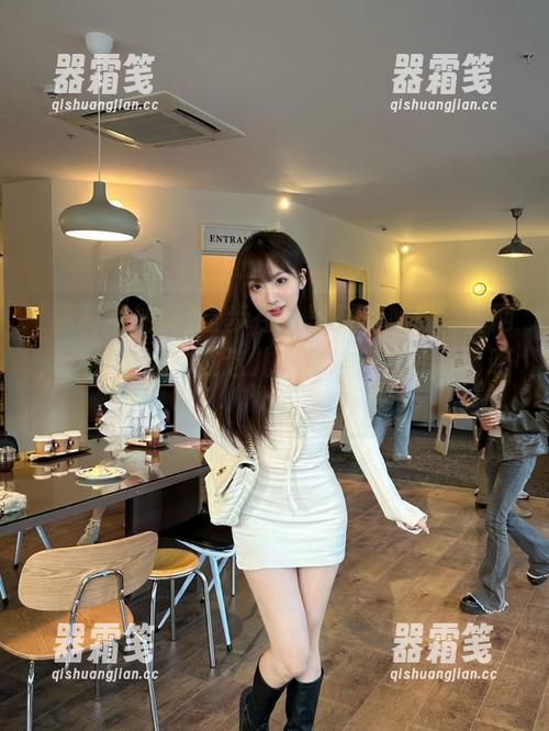 黑料不加料 漫步在“黑料不加料”官网,八卦白话都在这儿,你准备好扎心了吗?
