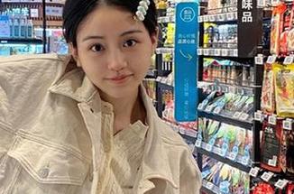 星期五的悠闲，黑料不打烊网页版蘑菇视频，我想静静…