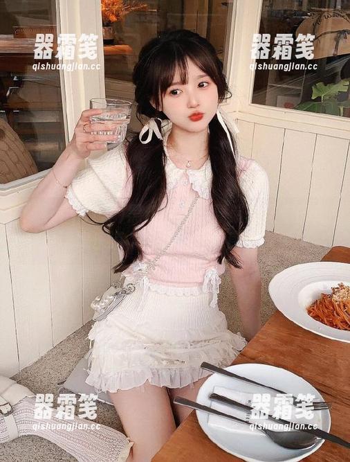 黑料不打烊 黑料不打烊导航:让你的指尖津津乐道,热榜上最荒唐的事情!