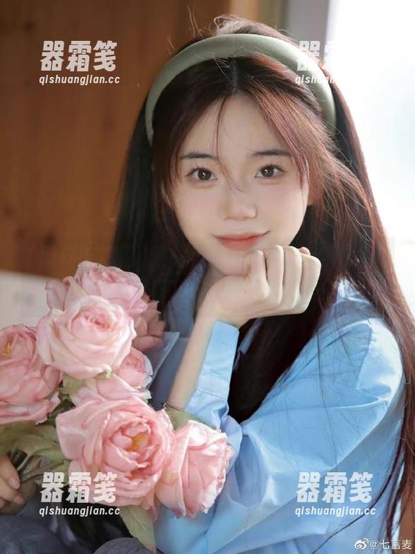 黑料吃瓜网 直达黑料吃瓜网,连喝水的时间都不放过!