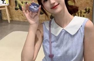 黑料吃瓜网app更新了？我这双眼睛可是目不转睛啊！