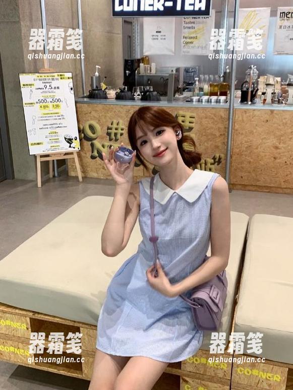 黑料吃瓜网app更新了？我这双眼睛可是目不转睛啊！