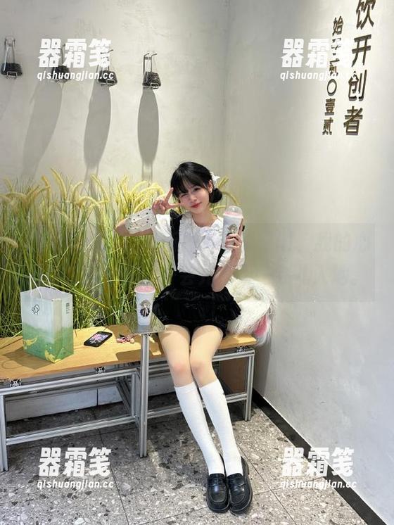 黑料正能量 最新黑料正能量hl,我的心情就像过山车,一会儿上天一会儿入地。