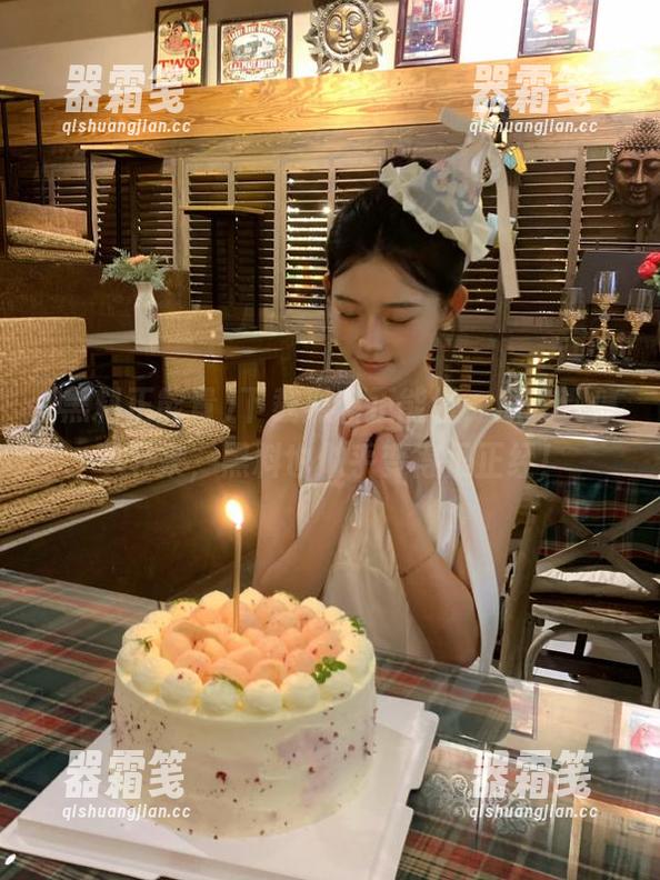 黑料正能量 下载黑料正能量,瓜吃到停不下来,黑料也似乎变得很正经!