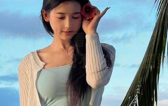 每次看看“黑料福利”的分享，心中总有种说不出的复杂感觉。