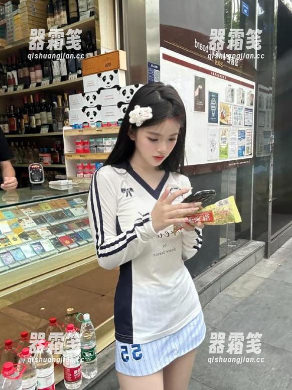 黑瓜吃料 黑瓜吃料视频里,有哪些不可思议的瓜呀?